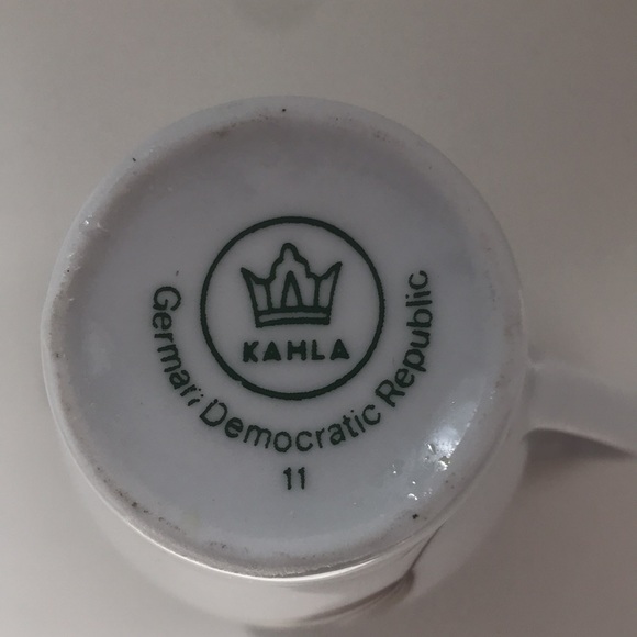 White tea set with wheat design. - Picture 2 of 2